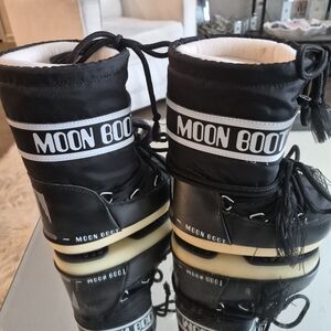 Moon Boot Classic Black Snow Boots